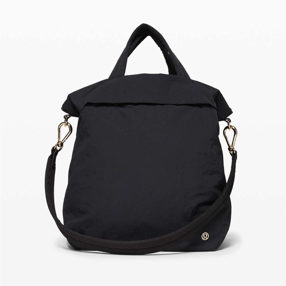 Lululemon Black Gold On My Level Gym Bag Tote Duffel Crossbody